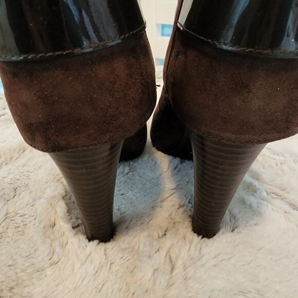 COACH LEATHER / SUEDE BROWN BOOTIES SIZE 8.5 - Picture 5 of 14